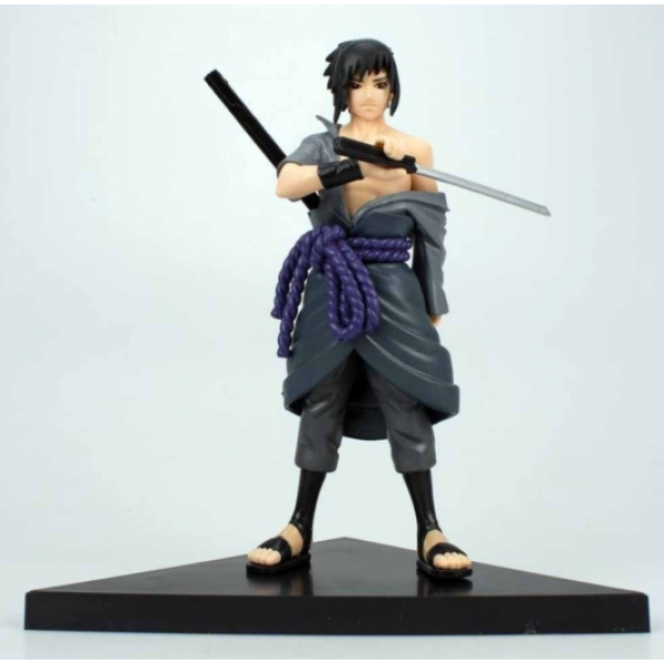 FIGURA NARUTO SASUKE UCHIHA 15CM*3