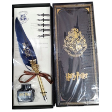 HARRY POTTER SET DE PLUMA AZUL CON TINTA EN CAJA 